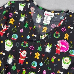 Scrubstar Christmas Holiday Print Scrub Top Womens XS Santa Snowman‎ Ornament